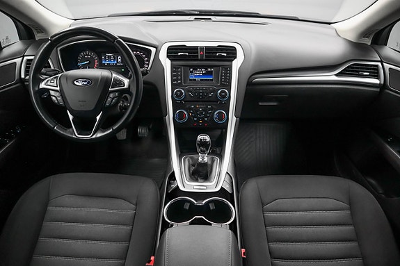 Ford Mondeo 2 of 5