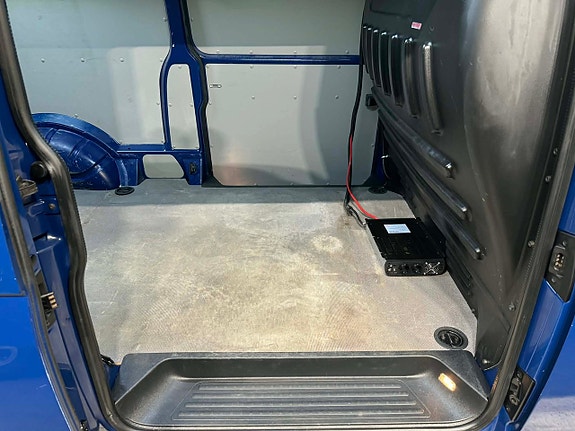 Volkswagen Transporter 6 of 16