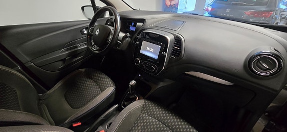 Renault Captur 5 of 5