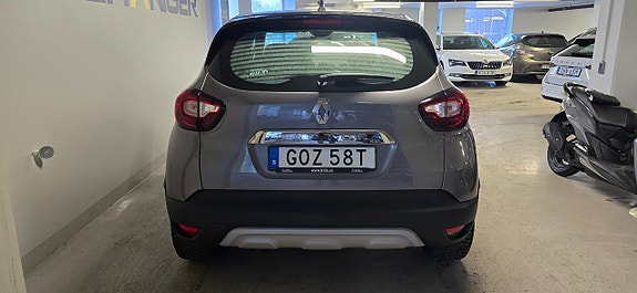 Renault Captur 4 of 5