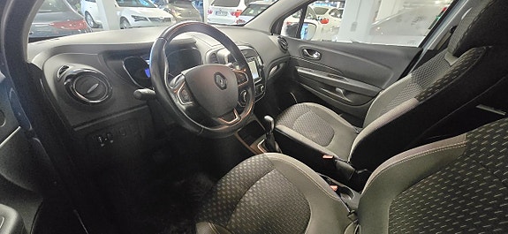 Renault Captur 6 of 8