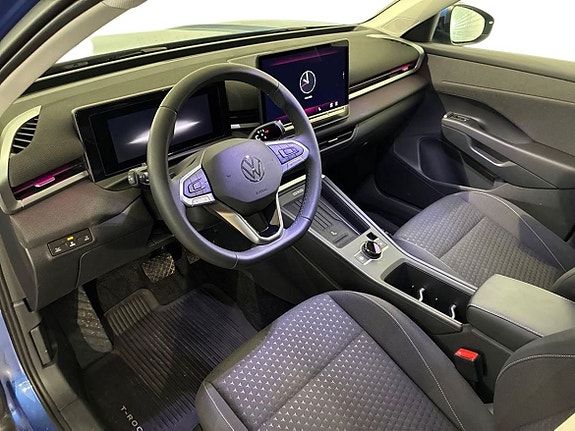 Volkswagen T-Roc 5 of 15