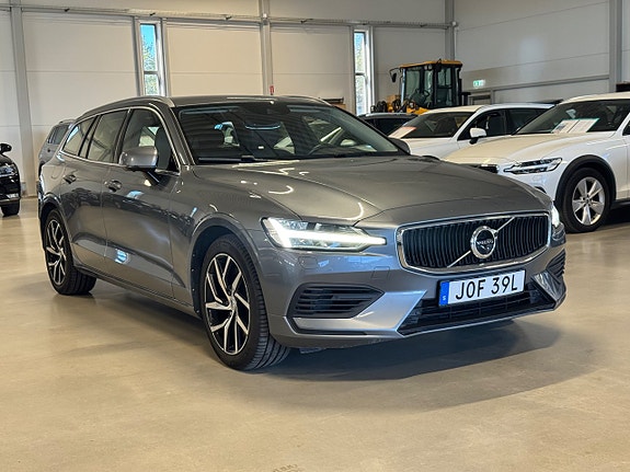 Volvo V60 3 of 5
