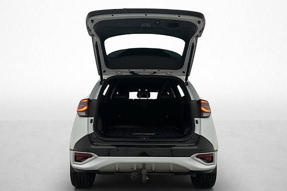 Kia Sportage 8 of 30