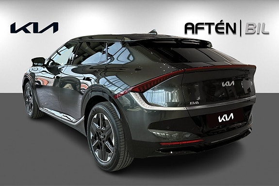 Kia EV6 7 of 23