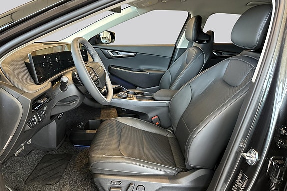 Kia EV6 11 of 23
