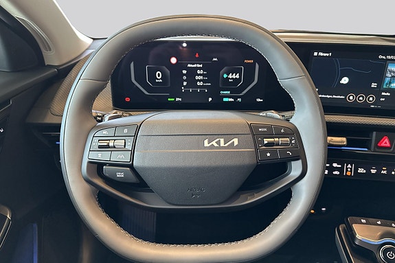 Kia EV6 10 of 23