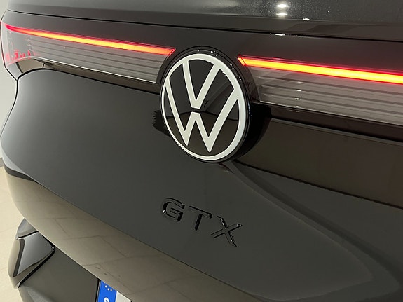 Volkswagen ID.4 GTX 8 of 22