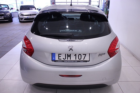 Peugeot 208 7 of 25