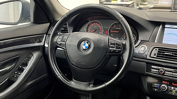 BMW 520 10 of 22