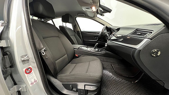 BMW 520 15 of 22