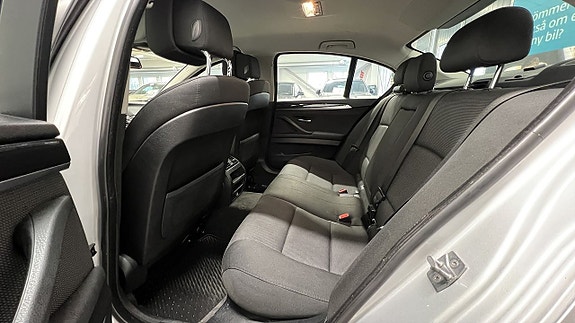 BMW 520 12 of 22