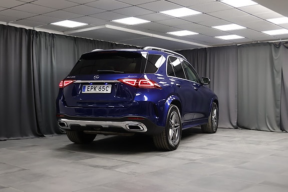 Mercedes-Benz GLE450 3 of 5