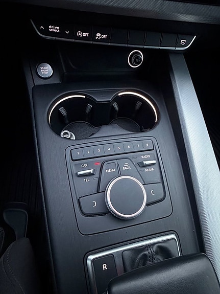 Audi A4 14 of 21