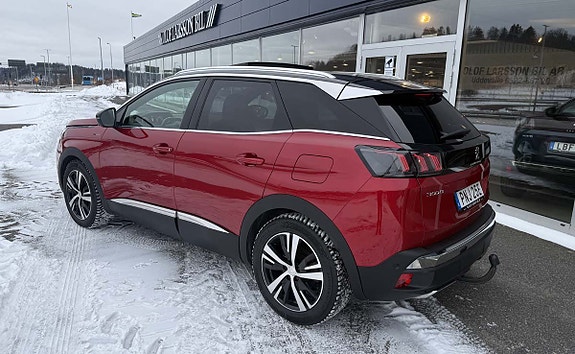 Peugeot 3008 4 of 5