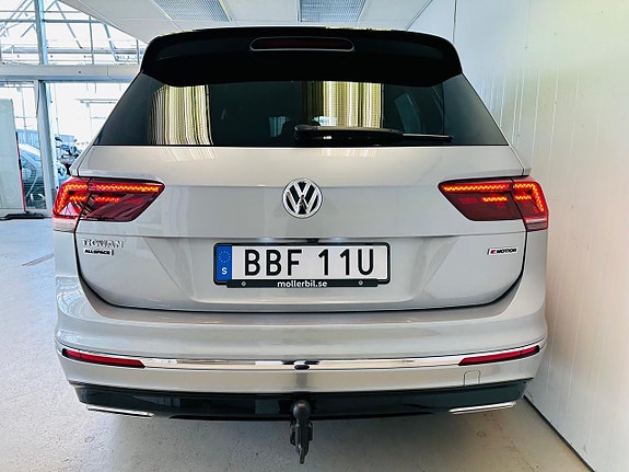 Volkswagen Tiguan Allspace 13 of 20