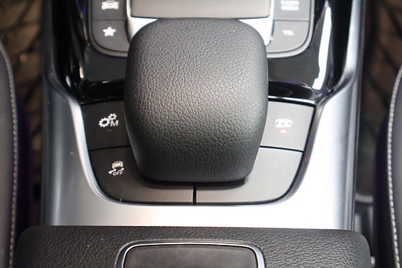 Mercedes-Benz A45 21 of 29