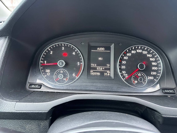Volkswagen Caddy 10 of 12