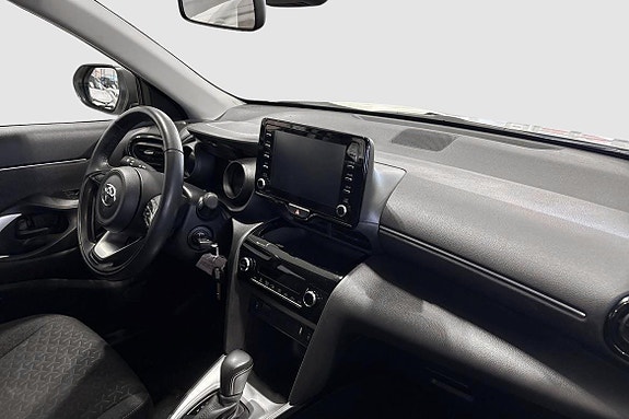 Toyota Yaris Cross 9 of 13