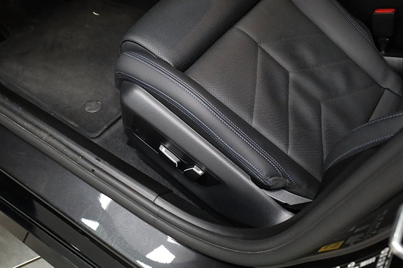 BMW 530e 17 of 27