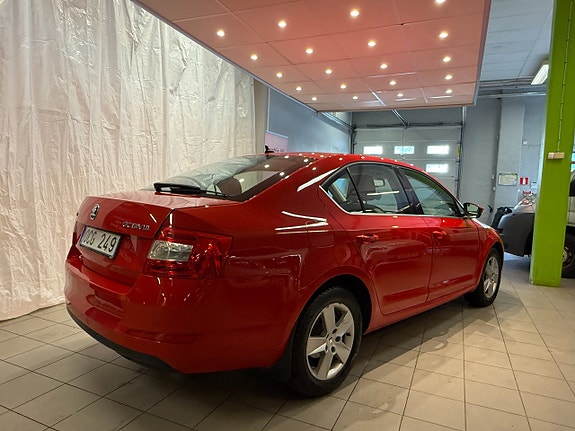 Skoda Octavia 5 of 12