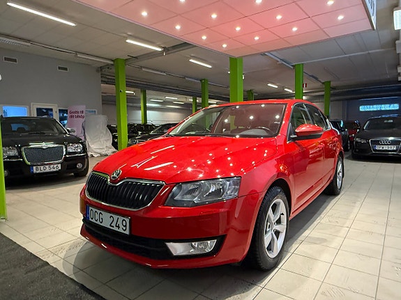 Skoda Octavia 3 of 5