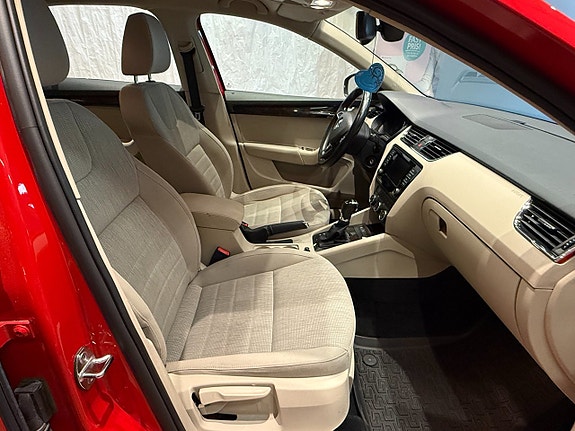 Skoda Octavia 10 of 12