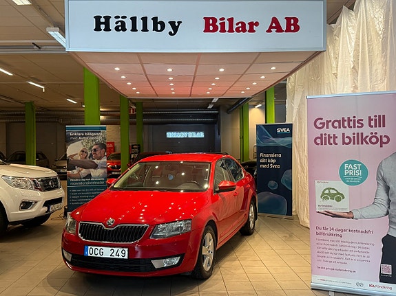 Skoda Octavia 2 of 12