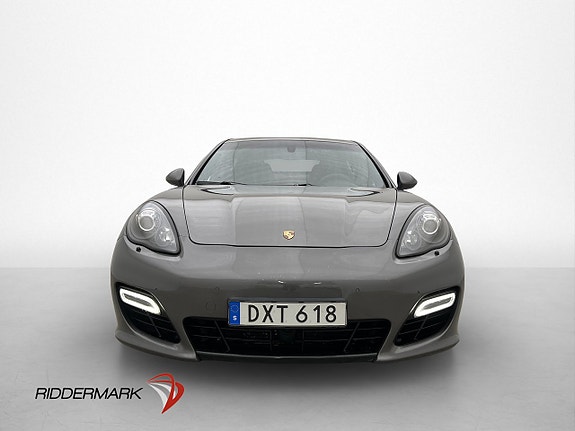 Porsche Panamera GTS 2 of 5