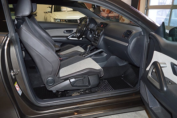 Volkswagen Scirocco 15 of 18