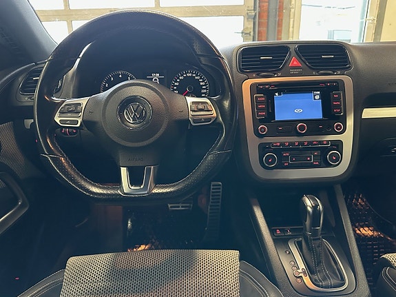 Volkswagen Scirocco 9 of 18
