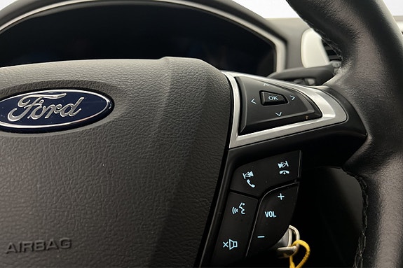 Ford Mondeo 14 of 18