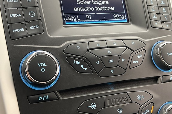 Ford Mondeo 16 of 18