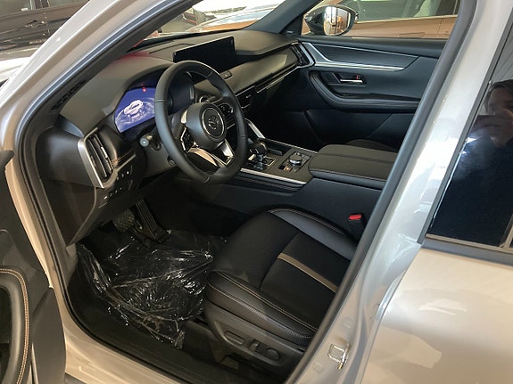 Mazda CX-60 5 of 5