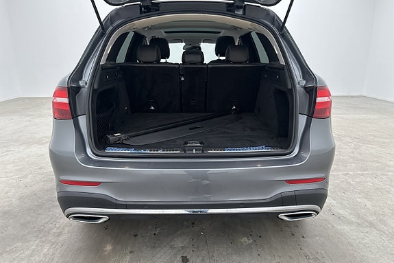 Mercedes-Benz GLC220 d 9 of 30
