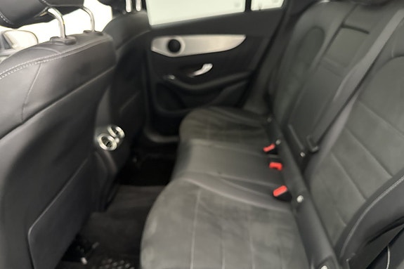Mercedes-Benz GLC220 d 14 of 30