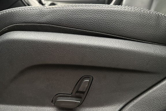 Mercedes-Benz GLC220 d 27 of 30