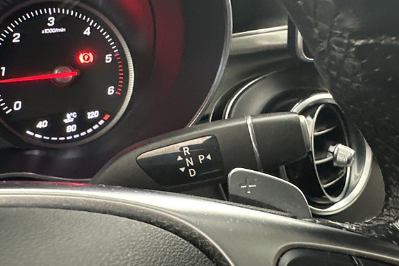 Mercedes-Benz GLC220 d 26 of 30