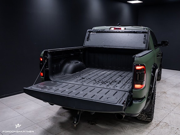 Dodge RAM 1500 13 of 30