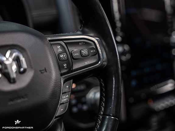 Dodge RAM 1500 18 of 30