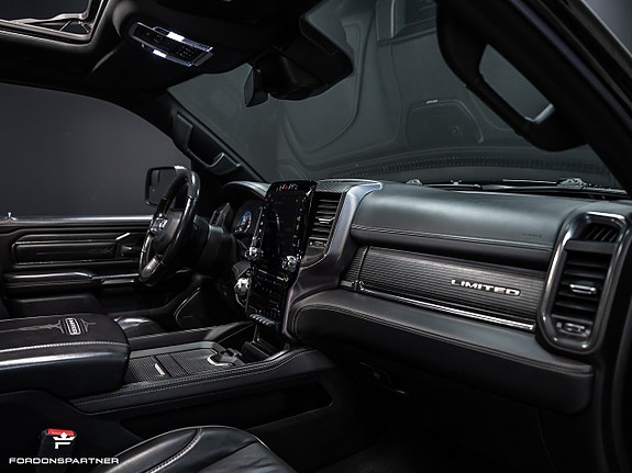 Dodge RAM 1500 26 of 30