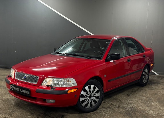 Volvo S40