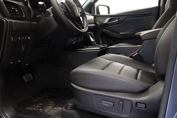 Isuzu D-max 10 of 15