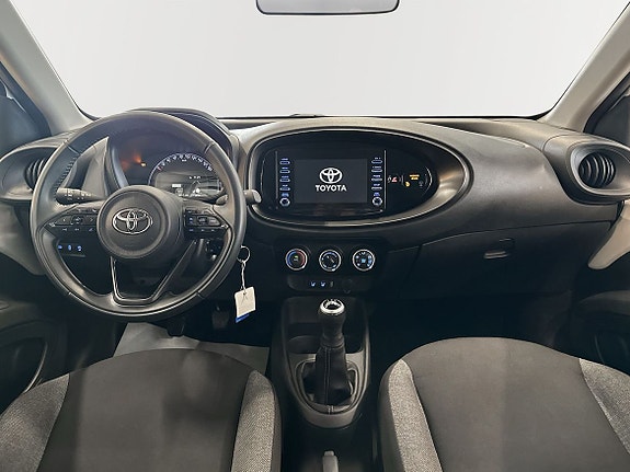 Toyota Aygo X 10 of 13