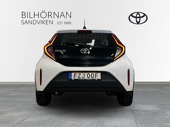 Toyota Aygo X 5 of 13