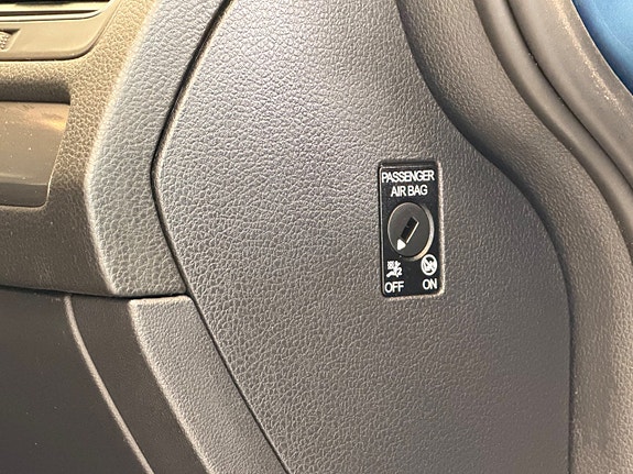 Volkswagen Golf VII 16 of 17