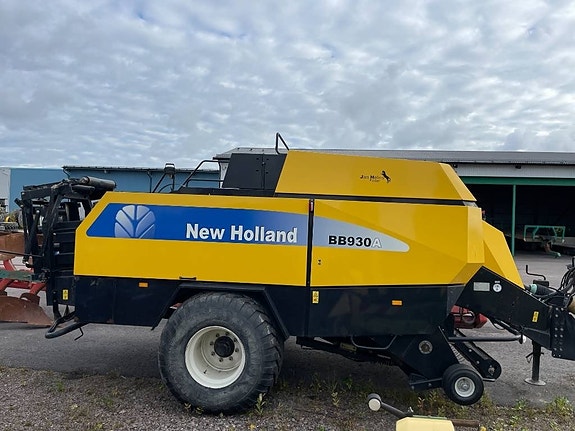 New Holland BB 930