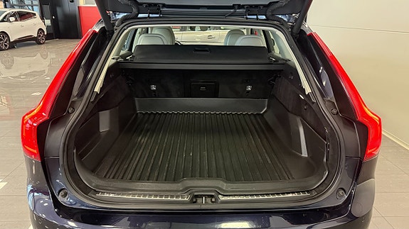 Volvo V90 7 of 13
