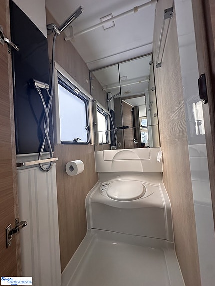 Adria ADORA 472 UP | ALDE | MOVER | FÖRTÄLT 10 of 13