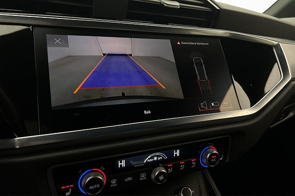 Audi Q3 13 of 30